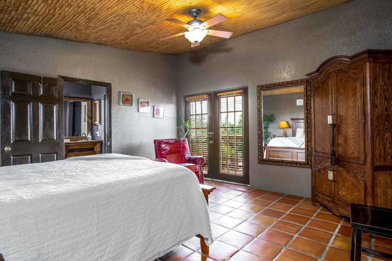Antler Run Ranch Cabin Pipe Creek Экстерьер фото